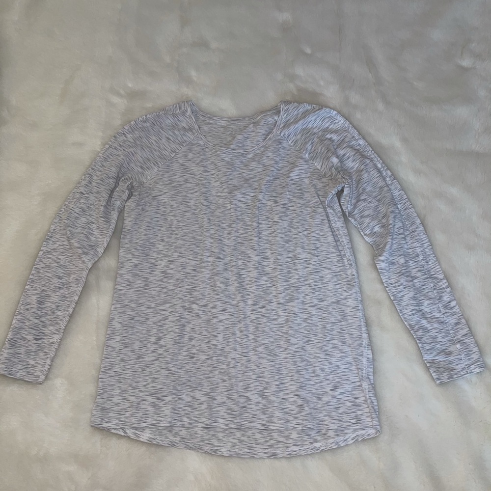 Lululemon light gray and white long sleeve top